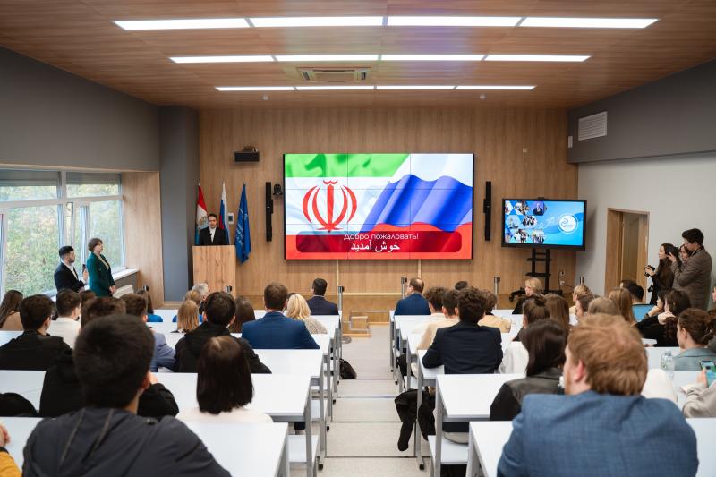 Генконсул Ирана в Казани предложил расширить сотрудничество с Самарским университетом имени Королева
