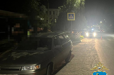В Самарской области молодой водитель на "десятке" сбил женщину