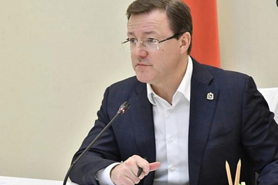 Дмитрий Азаров держит руку на пульсе: губернатор провёл онлайн-совещание с главами муниципалитетов 