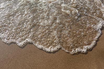 Забудьте о замках из песка: самарцам рассказали, чем можно заразиться в водоемах и пляжах