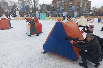 "Зимние забавы" открылись на площади Куйбышева в Самаре со 2 января 2022 года