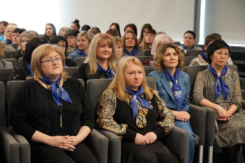 Не оставлять в беде: работники соцслужбы Самарской области обменялись опытом