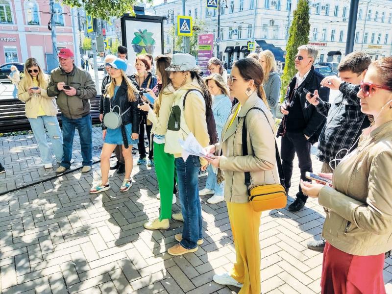 Путями стиляг: в Самаре прошел аудиоспектакль "По дороге на Бродвей"