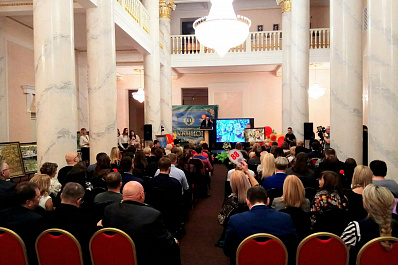 Благотворительный аукцион Самарский направит деньги, вырученные от продажи картин, в детдома