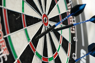 В Хворостянке состоялся турнир по дартсу среди сельских поселений