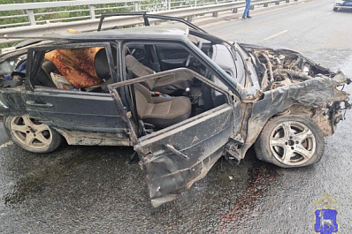 В Самаре "четырнадцатая" разбилась о тягач Sitrak