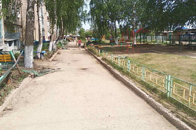 В Похвистневе активными темпами благоустраивают дворы