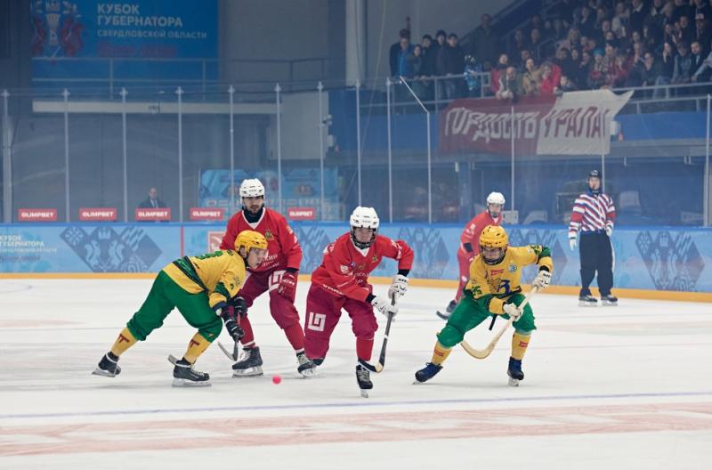 В Свердловской области стартовал Кубок Губернатора по мини-хоккею с мячом