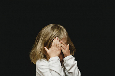 Психолог: придуманные болезни детей - признак дефицита внимания родителей
