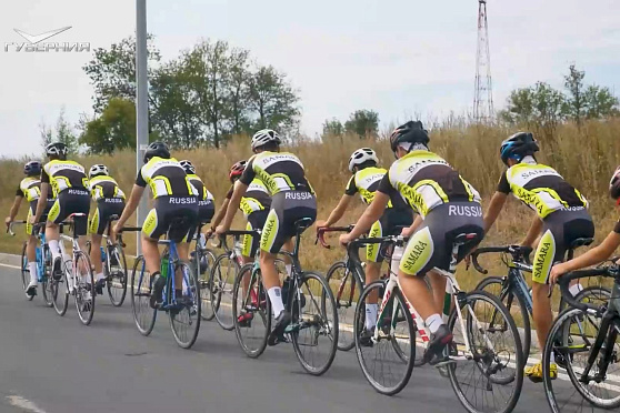 Велосипеды и ролики. Мастера спорта