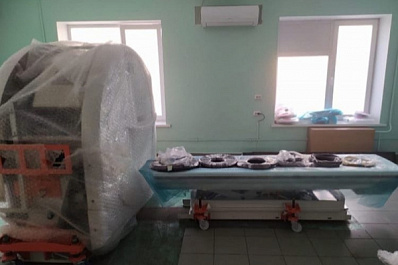 Дмитрий Азаров: "В больницу Середавина доставили новый аппарат КТ"