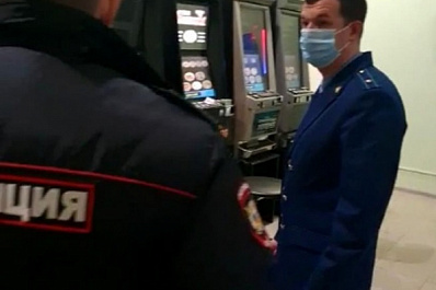 В Самаре в доме на ул. Фрунзе нашли 14 "одноруких бандитов"