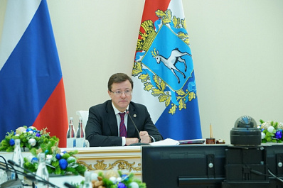 Дмитрий Азаров - главам муниципалитетов: "Мы должны быть с вами во всеоружии"