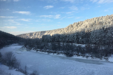 Туман, изморозь и холод: зима заявила свои права на 63 регион