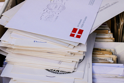 Стало известно, куда чаще всего россияне отправляют письма