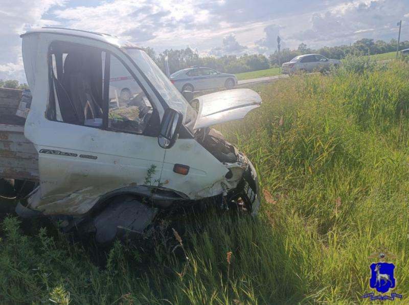 В Самарской области на трассе М5 произошло массовое ДТП с участием двух грузовиков