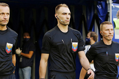 Столичный арбитр будет обслуживать субботнюю игру "Крыльев Советов" с "Сочи" 