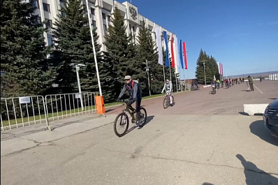 Сезон открыт: в Самаре стартовал массовый велопробег через весь город
