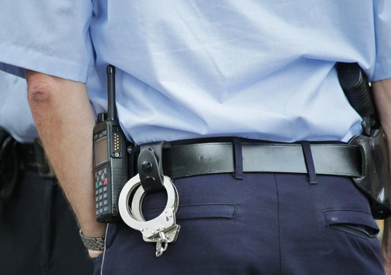 В Самаре 15 лет лишения свободы получил мужчина, бросивший гранату в полицейских