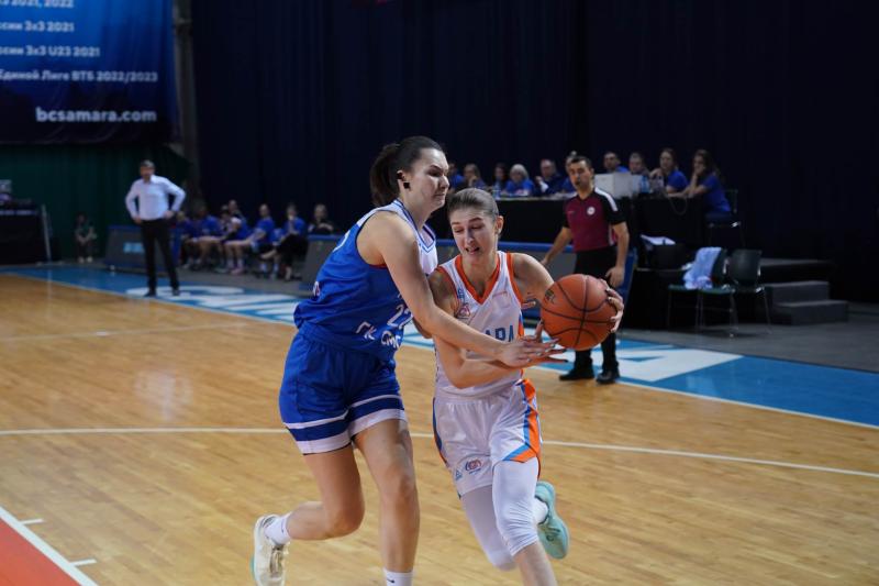  Самарские баскетболистки уступили дебютантам премьер-лиги