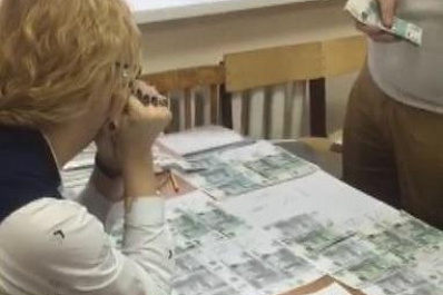 Преподавателя самарского вуза подозревают в получении взятки