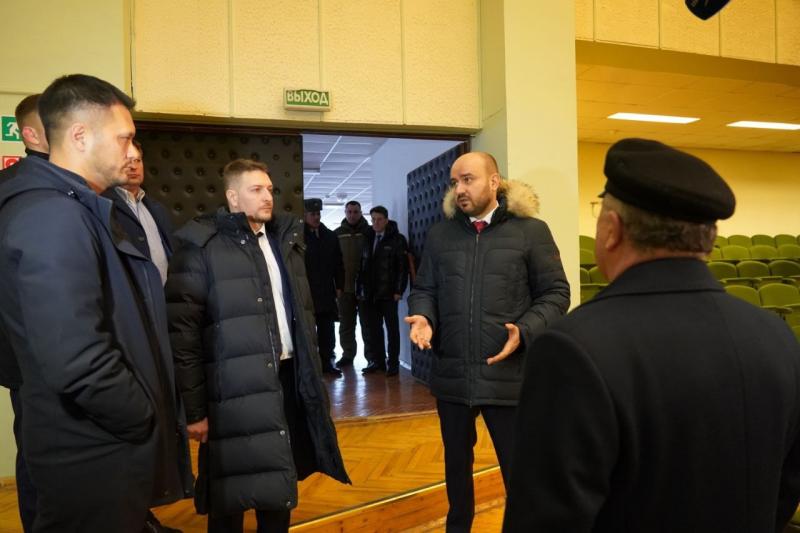 Вячеслав Федорищев поручил разработать мастер-план развития поселка Рощинский