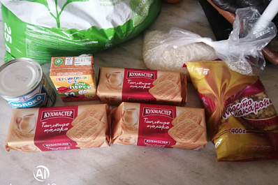 Самарские школьники начали получать продуктовые наборы