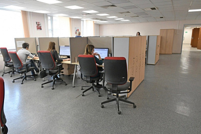 В Госдуму внесли законопроект о сокращении рабочего дня в жару