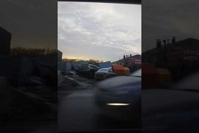 В Самаре на Московском шоссе столкнулось несколько машин