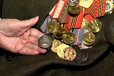 В Тольятти ветеран Великой Отечественной войны помогает бойцам СВО