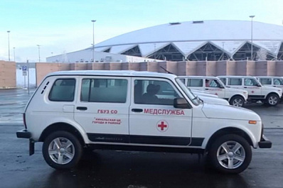 Поликлиника № 1 в Самаре получила 4 автомобиля для помощи больным