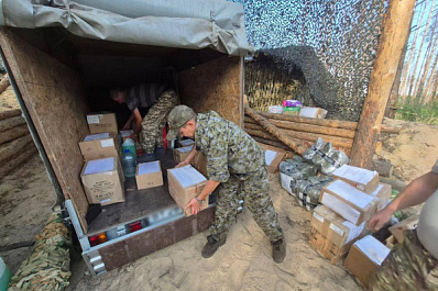 Самарские лесники передали 50 кубов древесины и тонну гумпомощи на СВО