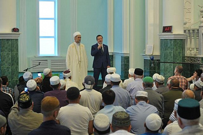 Дмитрий Азаров поздравил мусульман Самарской области с Курбан-байрамом