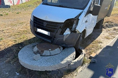 В Самаре грузовик с глиной устроил массовое ДТП на Красноглинском шоссе