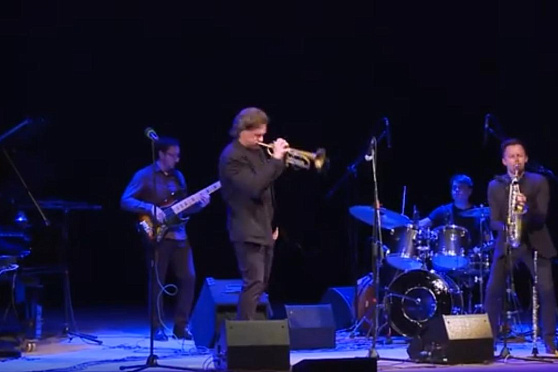 Newborn: об альбоме и создателе. Другой Тольятти