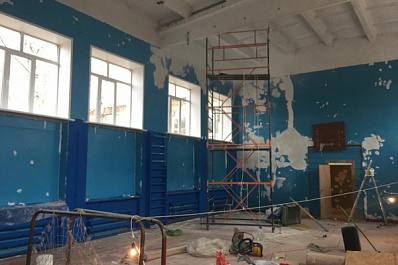 В школе села Гвардейцы ремонтируют спортивный зал 