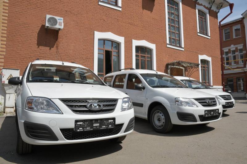 Победители викторины "Наша губерния-2020" получили ключи от машин и сертификаты на квартиры