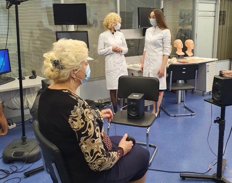 Уникальную методику диагностики слуха с применением VR-технологий разработали в СамГМУ