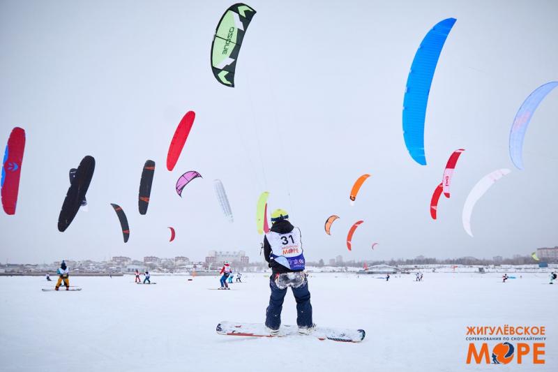 Чемпионат России по сноукайтингу и фестиваль "Жигулевское море" в Тольятти прошли в обновленном формате