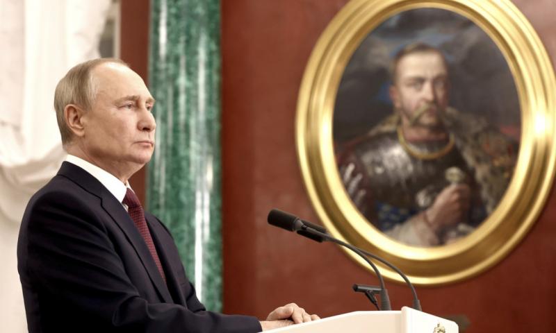 Владимир Путин: "Россия прошла этот год достаточно уверенно"