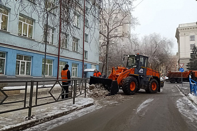 На уборку снега в воскресенье в Самаре выйдут 300 единиц техники