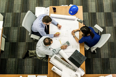 Соцопрос: россияне стали больше работать и меньше отдыхать