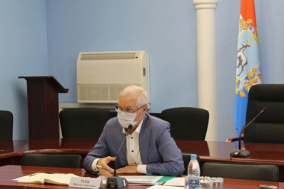 Глава Тольятти потребовал навести порядок в сквере им. 50-летия АВТОВАЗа