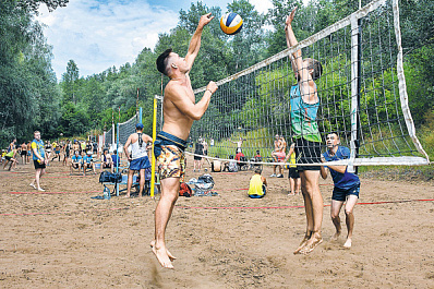 Межрегиональный фестиваль пляжных видов спорта "Золотые пески - Богатое" собрал рекордное количество участников