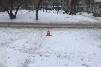 В Самаре разыскивают мужчину на оранжевом автомобиле, сбившего пенсионерку