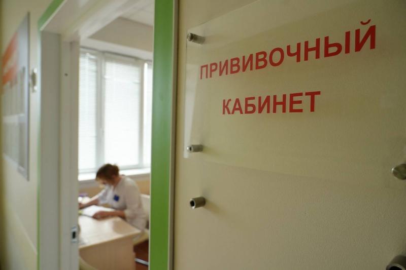 В Самарскую область привезли новую партию трехкомпонентной вакцины