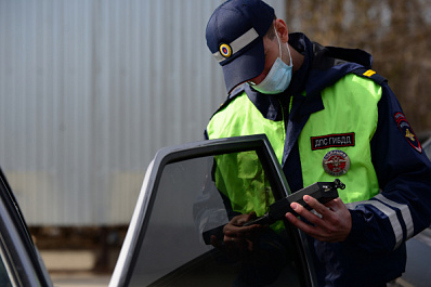 В Самарской области с начала 2021 года выявили более 7 500 нарушений тонировки авто