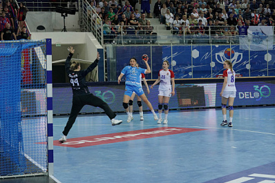 Гандболистки тольяттинской "Лады" сразятся за Суперкубок на незнакомой арене 