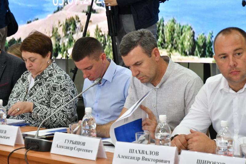 Вячеслав Федорищев провел совет глав муниципальных образований