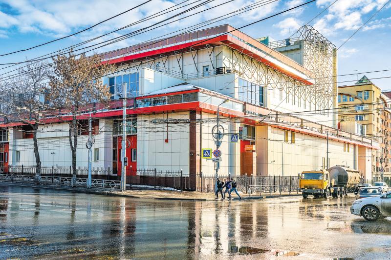 Фантазийные вселенные: самарский театр представит спектакли по популярной прозе